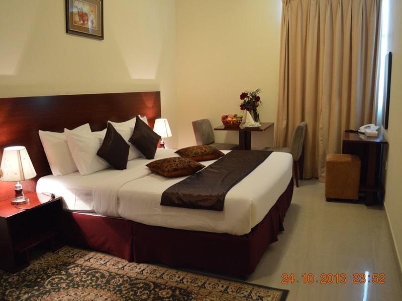 פוג'יירה Raynor Hotel Apartments מראה חיצוני תמונה